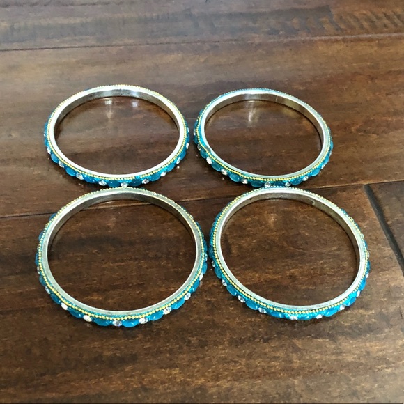 Amrita Singh Bangle Set- Teal - Picture 5 of 5
